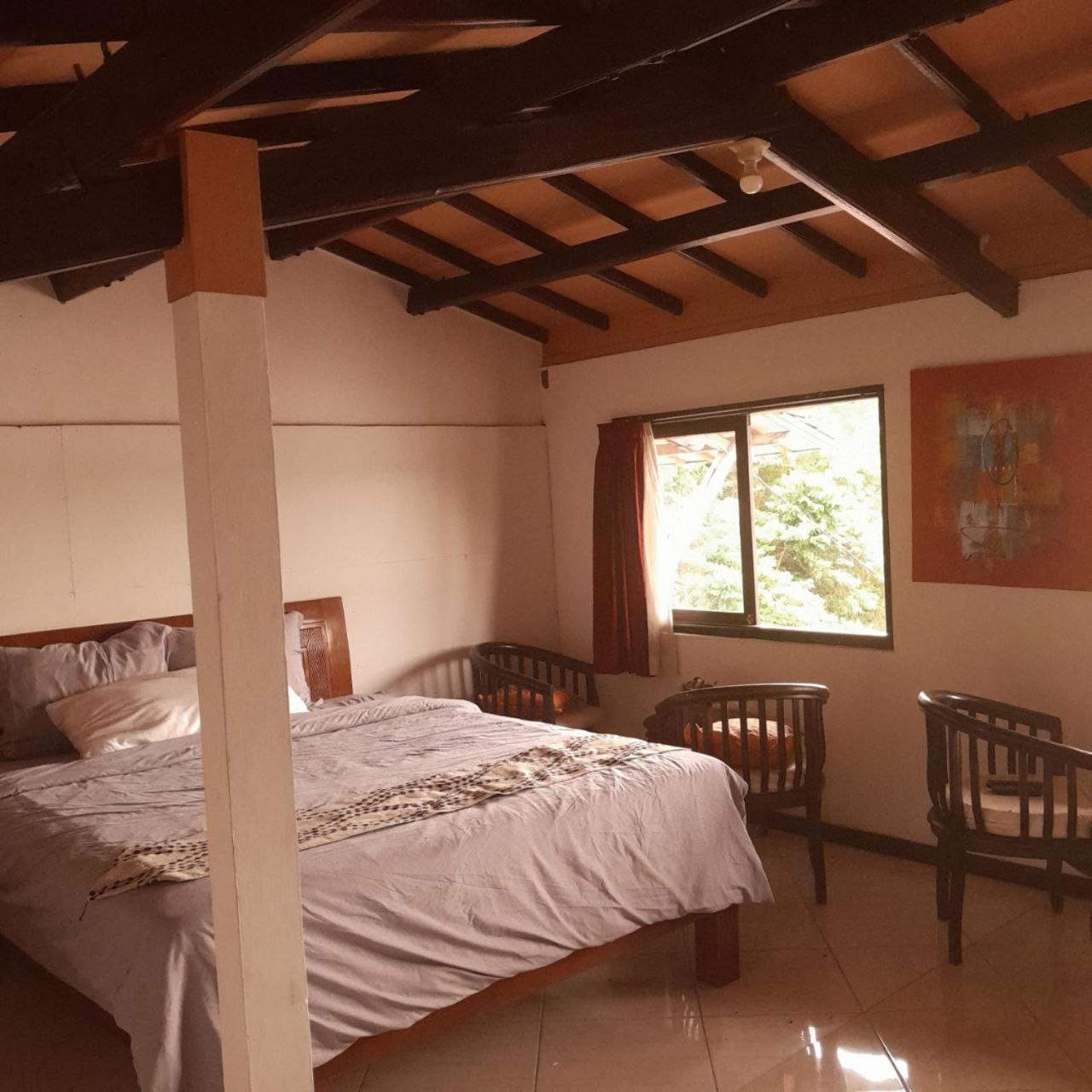Omah Kenangan At Seven Trumpets Resort Maguwo Kültér fotó
