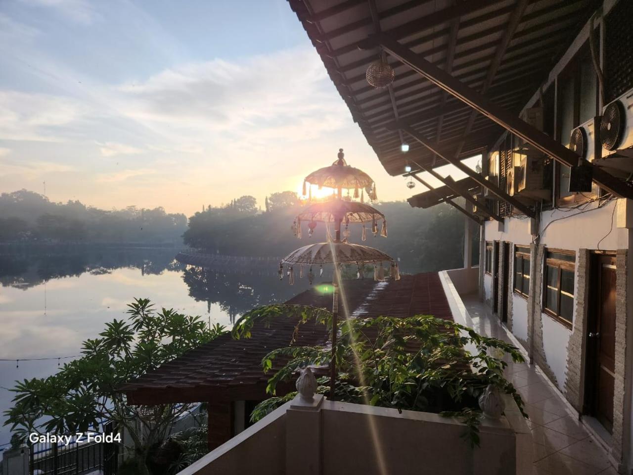 Omah Kenangan At Seven Trumpets Resort Maguwo Kültér fotó