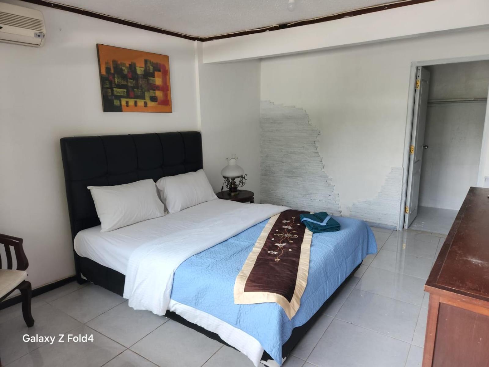 Omah Kenangan At Seven Trumpets Resort Maguwo Kültér fotó