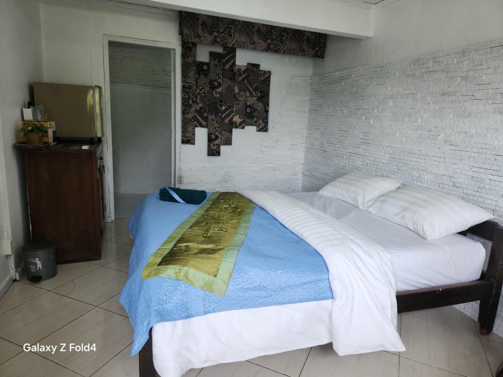 Omah Kenangan At Seven Trumpets Resort Maguwo Kültér fotó